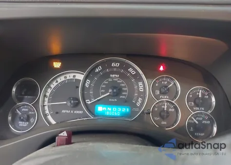 2002 Cadillac Escalade Standard z USA, uszkodzony, nr VIN 1GYEK63N02R286600